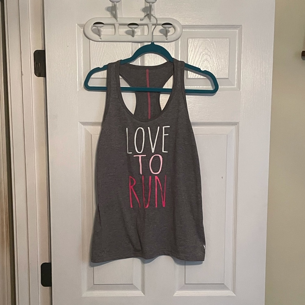 5 for $20 Size Medium Danskin Now Running Tank